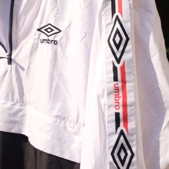 Umbro Windbreaker Jacket - Picture 2 of 4